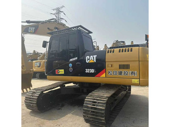 Excavadora CATERPILLAR 320
