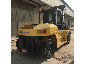 Carretilla elevadora diésel KOMATSU