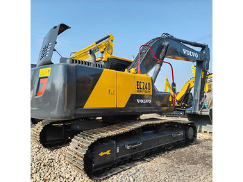 Excavadora VOLVO EC240
