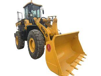 Cargadora de ruedas SDLG