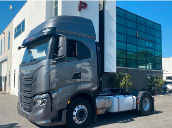 Cabeza tractora IVECO S-WAY