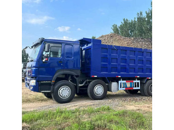 Camión volquete SINOTRUK HOWO