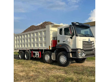 Camión volquete SINOTRUK HOWO