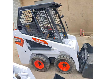 Minicargadora BOBCAT S160