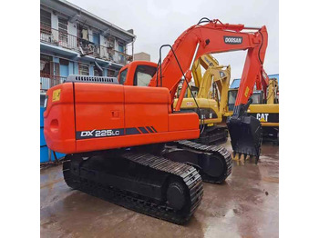 Excavadora de cadenas DOOSAN DX225LC