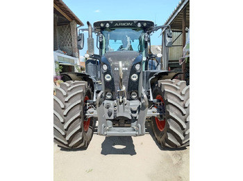 Tractor CLAAS Arion 660