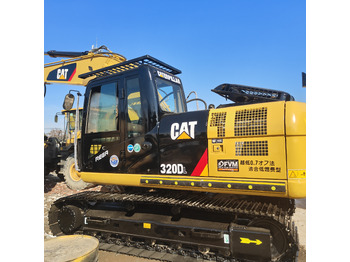 Maquinaria de construcción CATERPILLAR 320D
