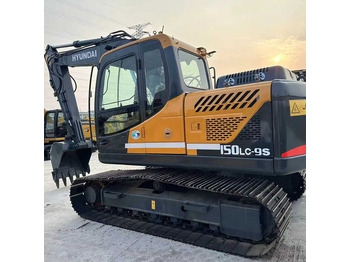 Excavadora HYUNDAI