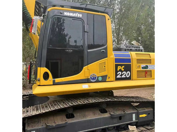 Excavadora de cadenas KOMATSU PC220-8
