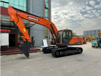 Excavadora de cadenas DOOSAN DX225LCA