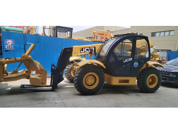 Manipulador telescópico JCB