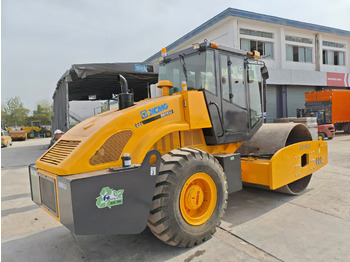 Apisonadora de asfalto XCMG XS163J