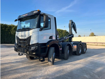 Camión multibasculante IVECO TRAKKER T-WAY AD500 NUOVO SCARRABILE: foto 2