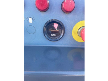 Plataforma de tijeras Haulotte COMPACT 12DX: foto 4