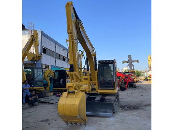 Excavadora de cadenas KOMATSU PC130