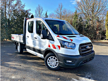 Furgoneta combi FORD