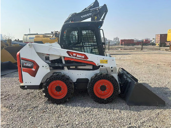 Minicargadora BOBCAT S510
