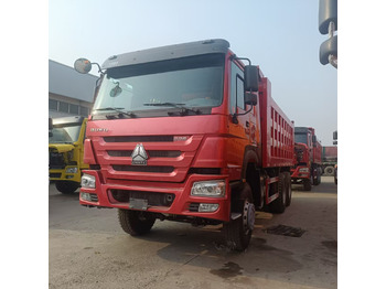 Camión volquete SINOTRUK HOWO