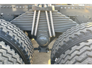 Cabeza tractora SINOTRUK Howo New Model 371 HP Truck Head for Sale In Zambia: foto 4