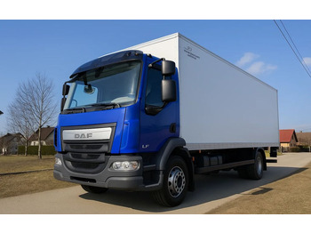 Camión caja cerrada DAF LF