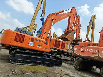 Excavadora de cadenas HITACHI