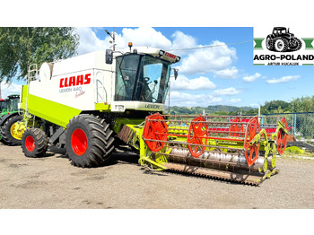 Cosechadora de granos CLAAS Lexion 440