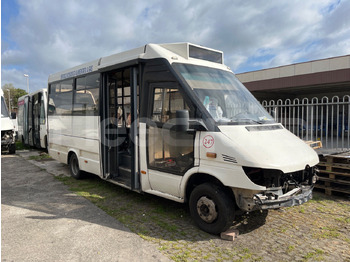Minibús MERCEDES-BENZ