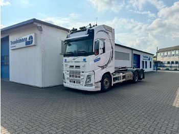 Leasing de VOLVO Fh-13-540 6x4R VOLVO Fh-13-540 6x4R: foto 1 Leasing de VOLVO Fh-13-540 6x4R VOLVO Fh-13-540 6x4R: foto 1