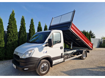 Furgoneta basculante IVECO Daily 35C15