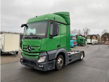 Cabeza tractora MERCEDES-BENZ Actros 1846