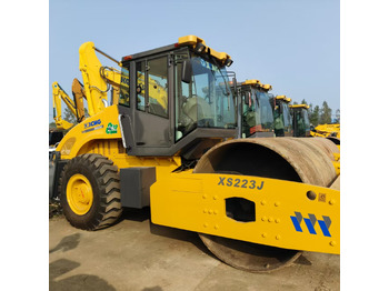 Apisonadora de asfalto XCMG XS223J
