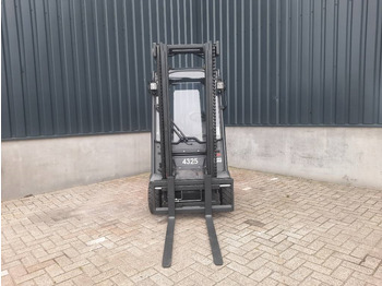 Leasing de Linde E15-02 Linde E15-02: foto 4 Leasing de Linde E15-02 Linde E15-02: foto 4