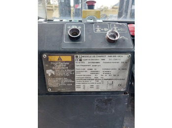 Carretilla para contenedores HYSTER H48.00E-16CH: foto 4