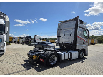 Cabeza tractora Mercedes-Benz ACTROS 1845: foto 4