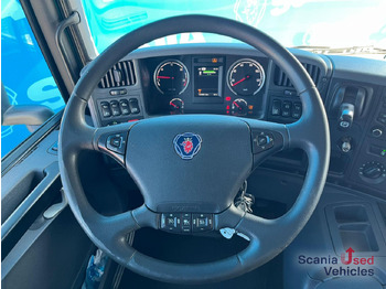 Camión caja cerrada SCANIA P 320 DB6x2*4MNB RETARDER FULL AIR 8T TAIL LIFT 2T: foto 5