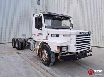 Camión chasis SCANIA 92