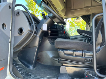 Foto del interior 1: Cabeza tractora DAF XF 460 FT SSC Euro6 Intarder