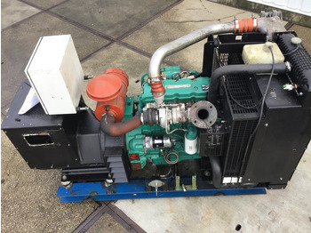 Generador industriale Cummins QSB4.5 GENERATOR 120 KVA USED: foto 5 Generador industriale Cummins QSB4.5 GENERATOR 120 KVA USED: foto 5