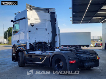 Cabeza tractora Mercedes-Benz Actros 1848 4X2 BigSpace Retarder Standklima MirrorCam ACC Xenon Euro 6: foto 2 Cabeza tractora Mercedes-Benz Actros 1848 4X2 BigSpace Retarder Standklima MirrorCam ACC Xenon Euro 6: foto 2