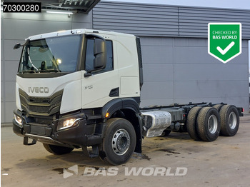 Camión chasis IVECO X-WAY