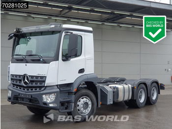 Camión chasis MERCEDES-BENZ Arocs 2636