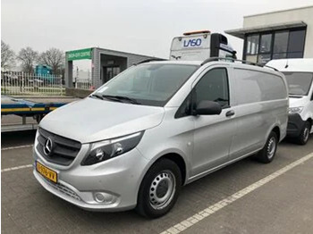 Camión chasis MERCEDES-BENZ Arocs