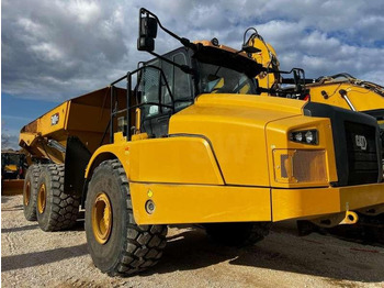 Dúmper articulado CATERPILLAR 740
