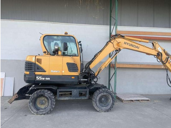 Excavadora de ruedas HYUNDAI