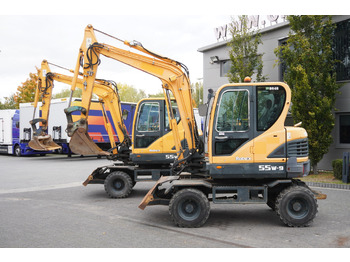 Miniexcavadora HYUNDAI