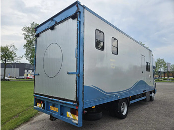 Camión caja cerrada Mercedes-Benz Ecoliner 1120 Steel suspension dieselpump: foto 3 Camión caja cerrada Mercedes-Benz Ecoliner 1120 Steel suspension dieselpump: foto 3