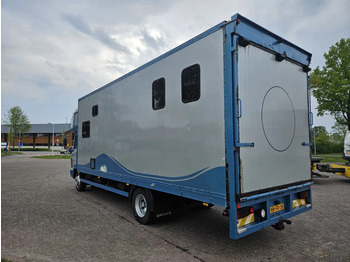 Camión caja cerrada Mercedes-Benz Ecoliner 1120 Steel suspension dieselpump: foto 4 Camión caja cerrada Mercedes-Benz Ecoliner 1120 Steel suspension dieselpump: foto 4