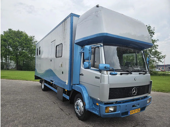 Camión caja cerrada Mercedes-Benz Ecoliner 1120 Steel suspension dieselpump: foto 2 Camión caja cerrada Mercedes-Benz Ecoliner 1120 Steel suspension dieselpump: foto 2