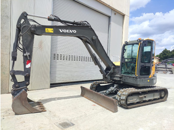 Excavadora de cadenas VOLVO ECR88D