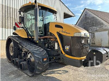 Tractor de cadenas CHALLENGER